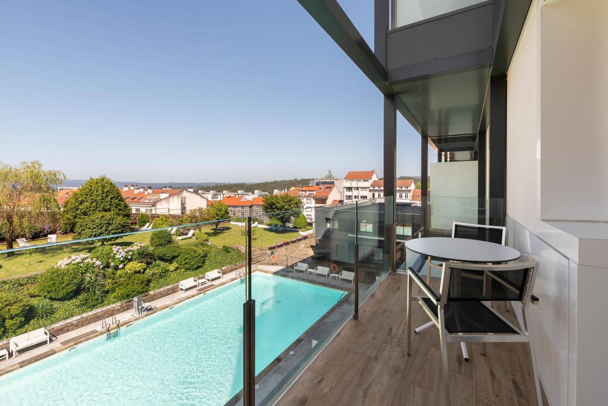 Exe Peregrino Hotel Santiago de Compostela Exterior photo