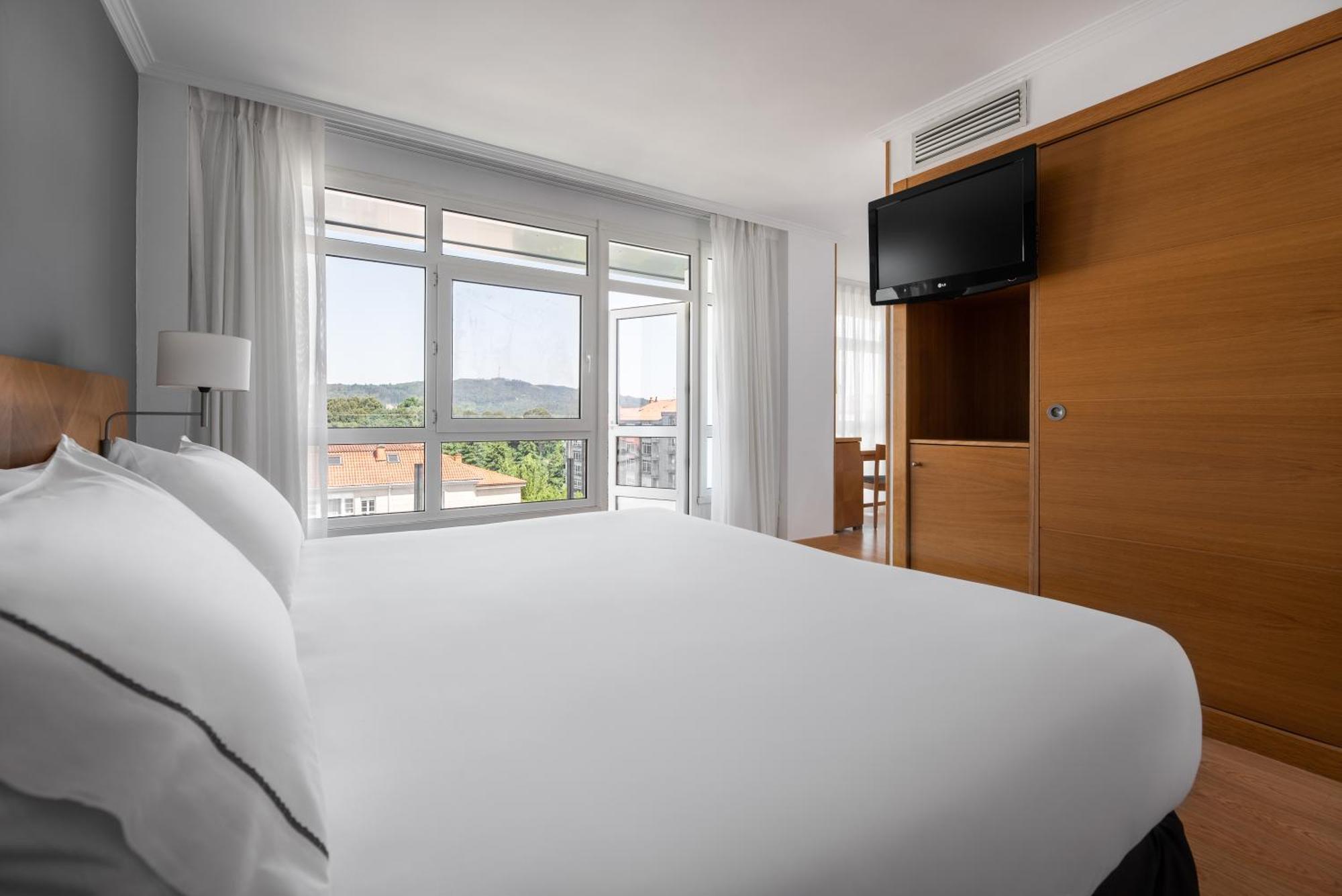 Exe Peregrino Hotel Santiago de Compostela Exterior photo